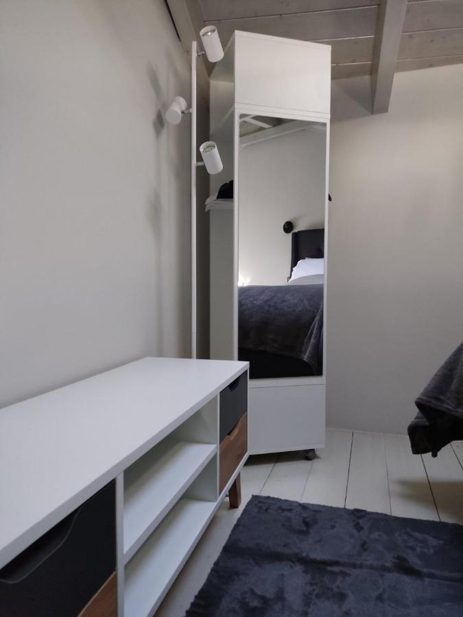 איגיו Vrachos Suites מראה חיצוני תמונה