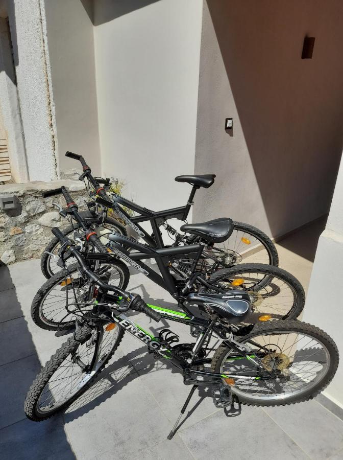 איגיו Vrachos Suites מראה חיצוני תמונה